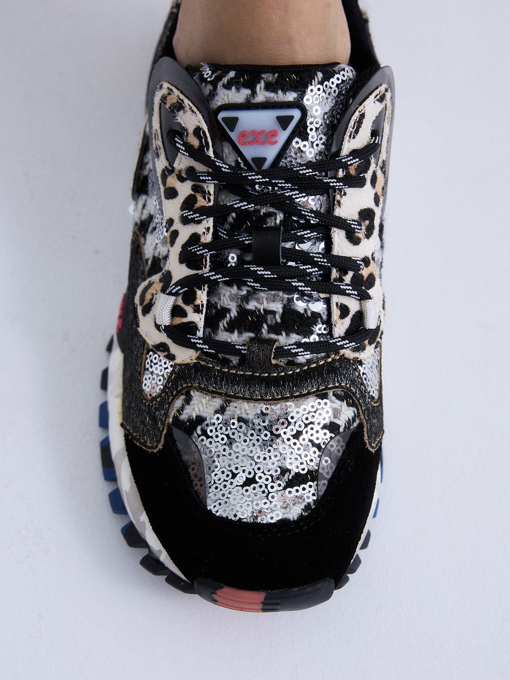 134-10P LEATHER BLACK PEWTER