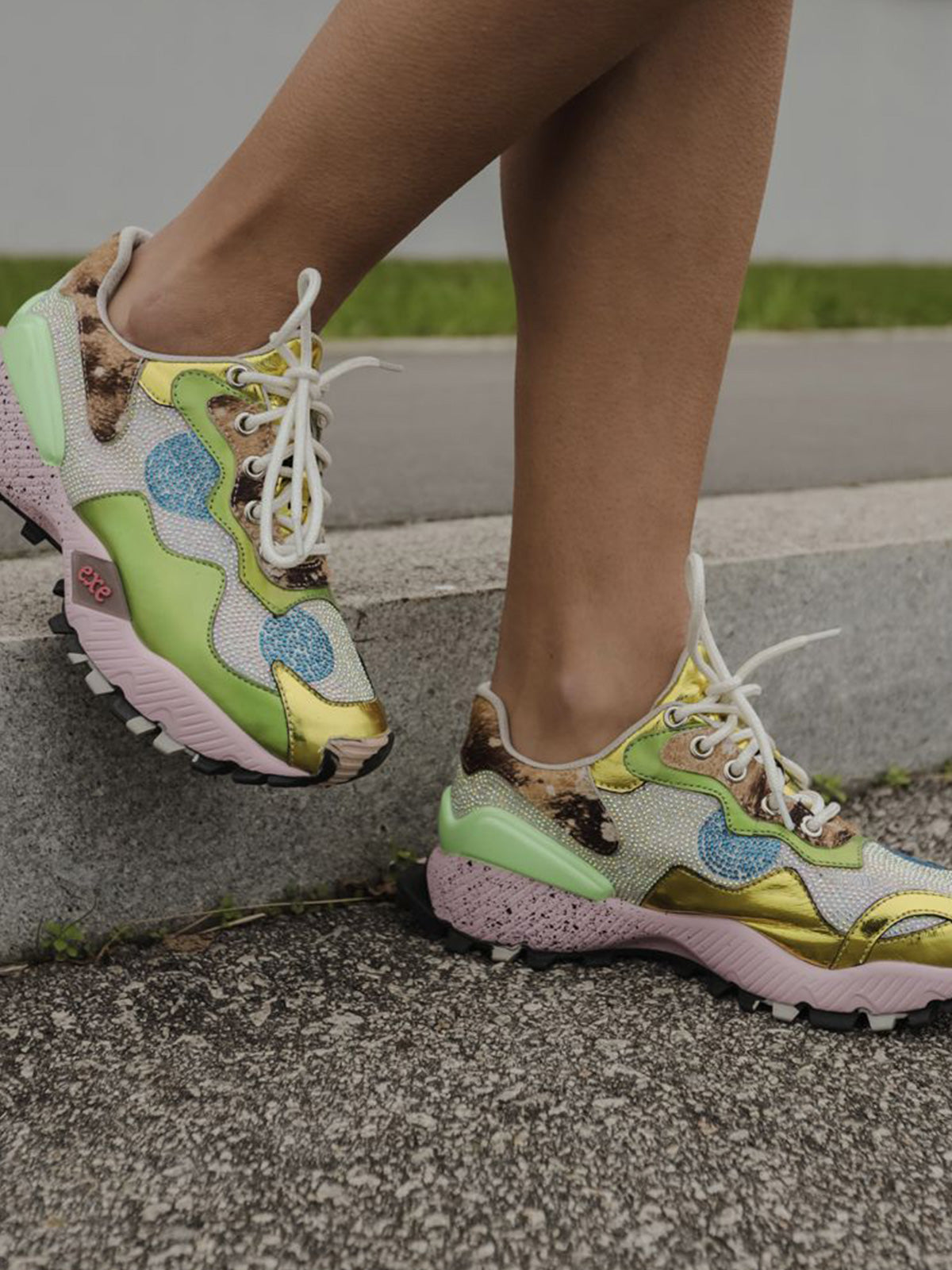 134-18 LEATHER GOLD SILV