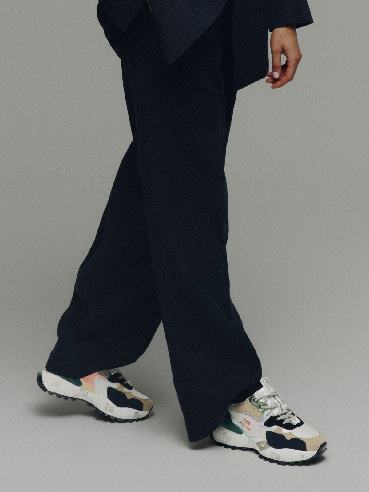 19V03-1 PU BEIGE BLUE