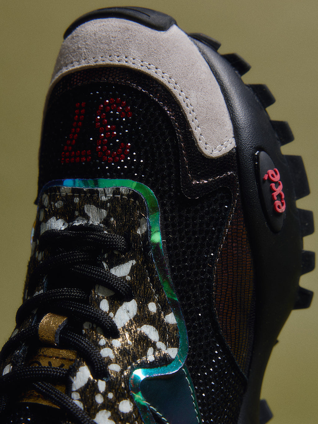 4032-1A LEATHER BLACK GOLD