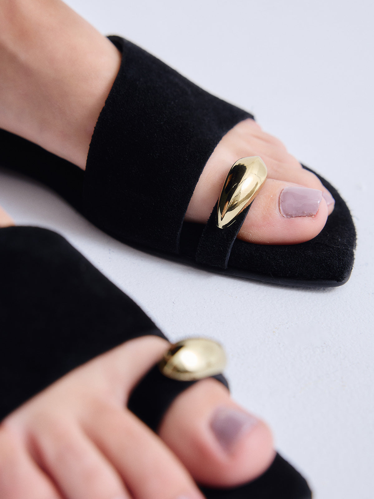 415 SUMMER SUEDE BLACK