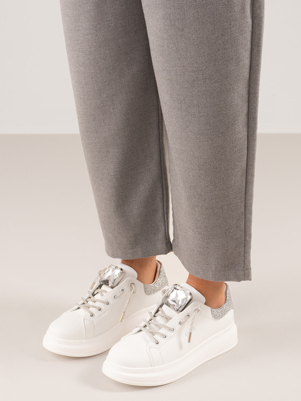 66-42EX53 PU WHITE SILV