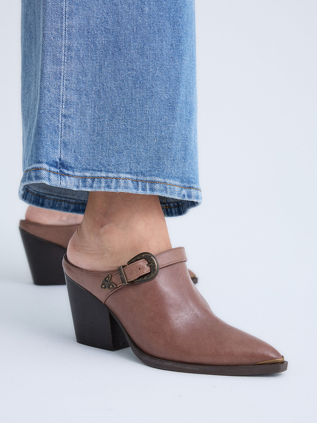 717 INDIANA LEATHER BROWN