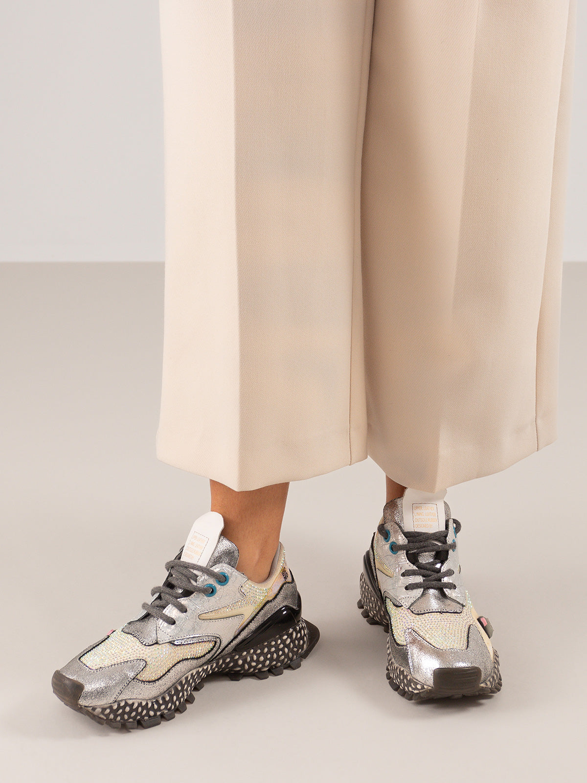 929-1 LEATHER OFFWHITE