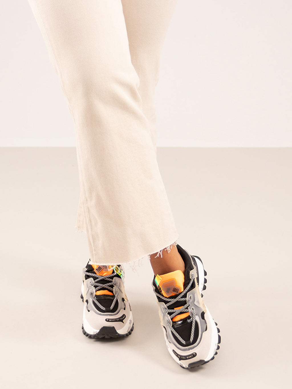 D190608-9 PU BLACK GREY