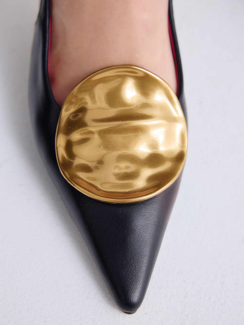 GRETA-300 PU BLACK-GOLD