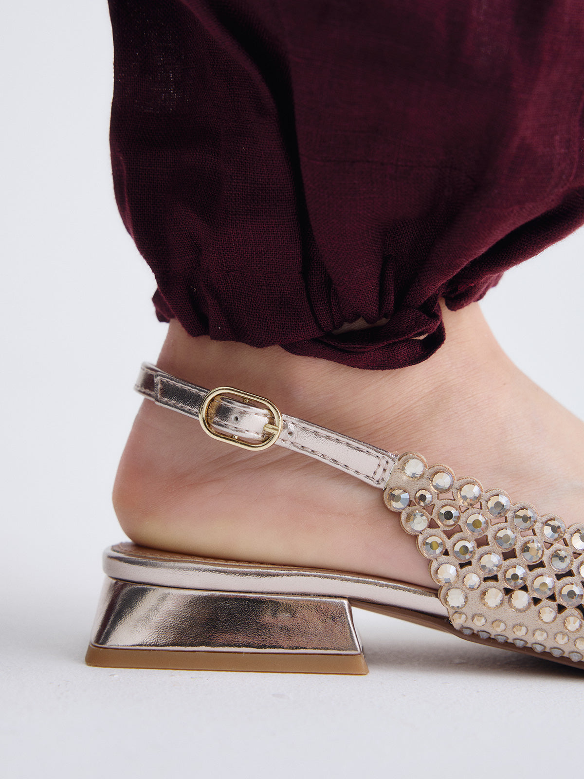 HILLARY-141 STRASS GOLD