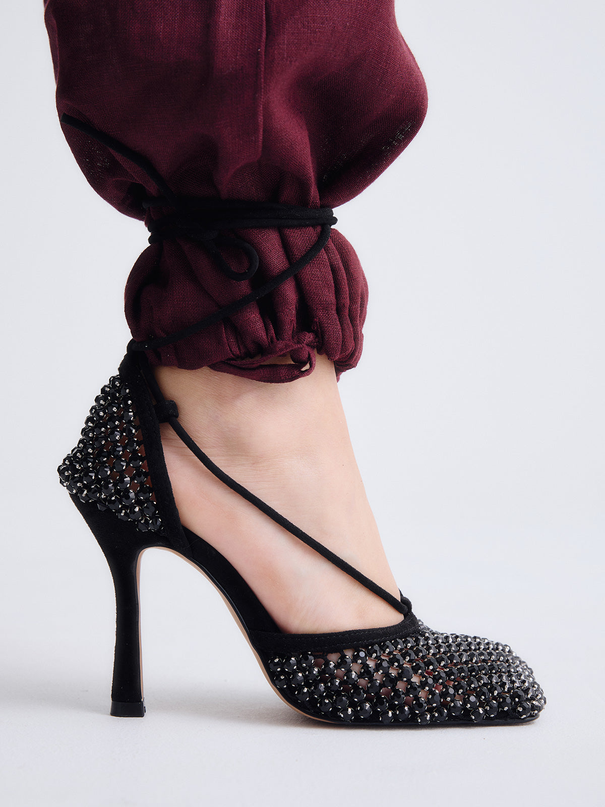 LORENA-305 STRASS BLACK