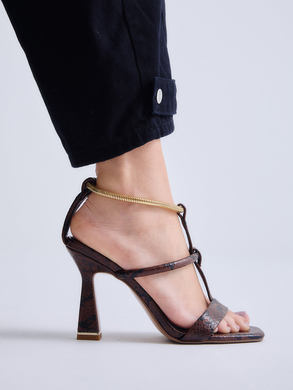 MOANA-246 SNAKE BROWN