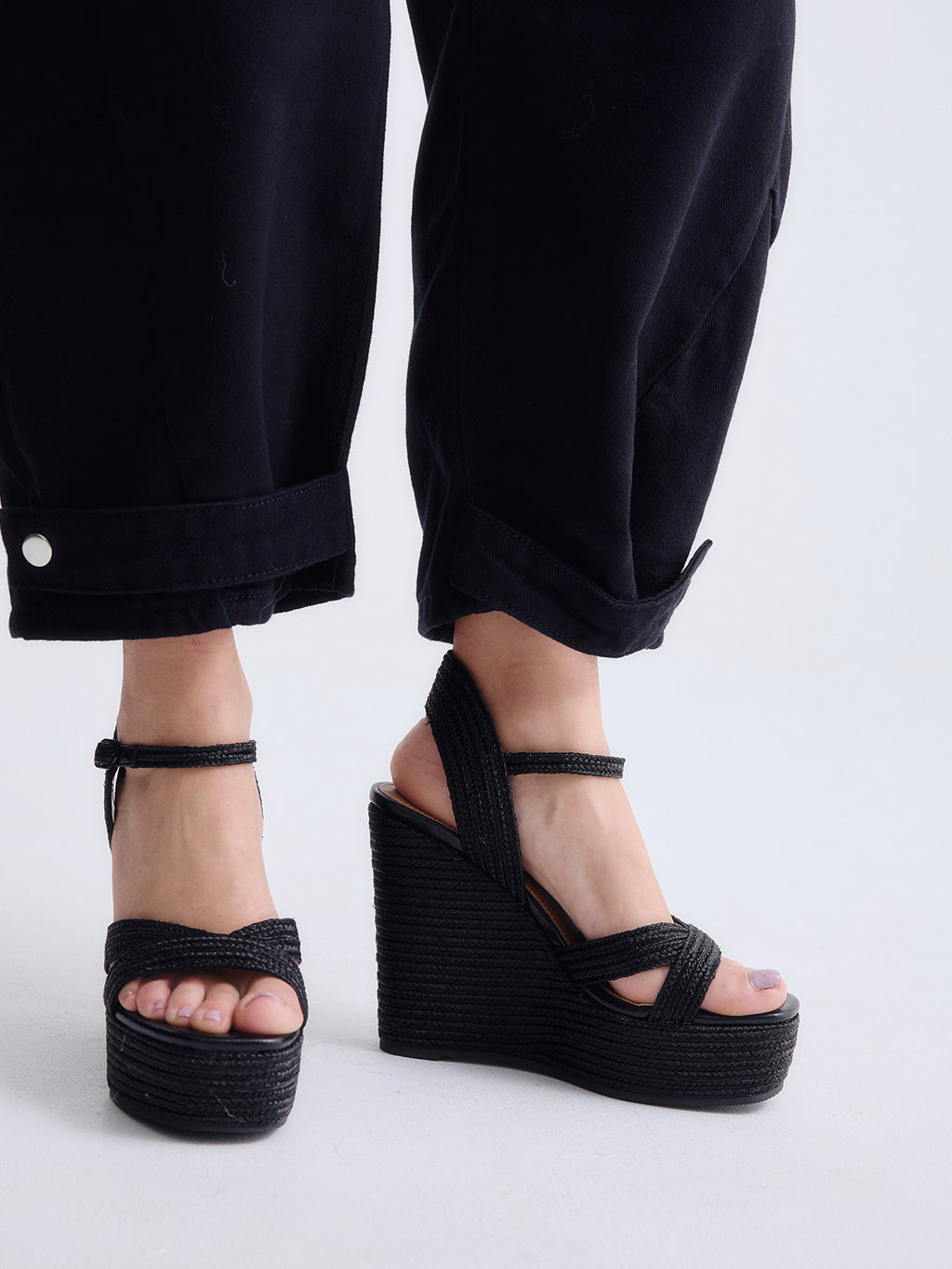 NAOMI-202 ROPE BLACK