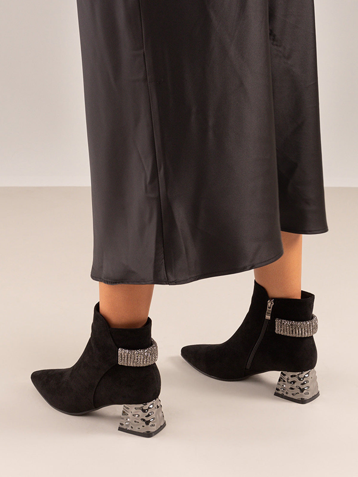 P987-H1435 FABRIC BLACK