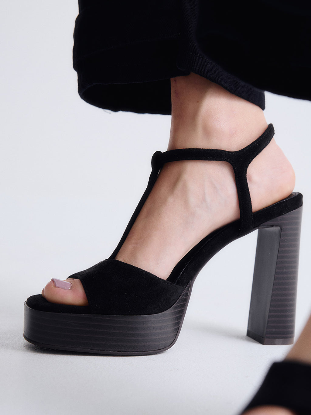 PATRICIA-221 FABRIC BLACK