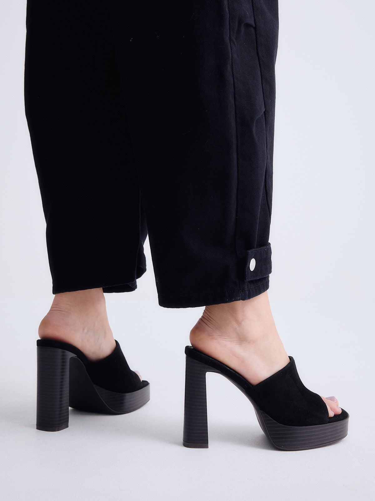 PATRICIA-337 FABRIC BLACK