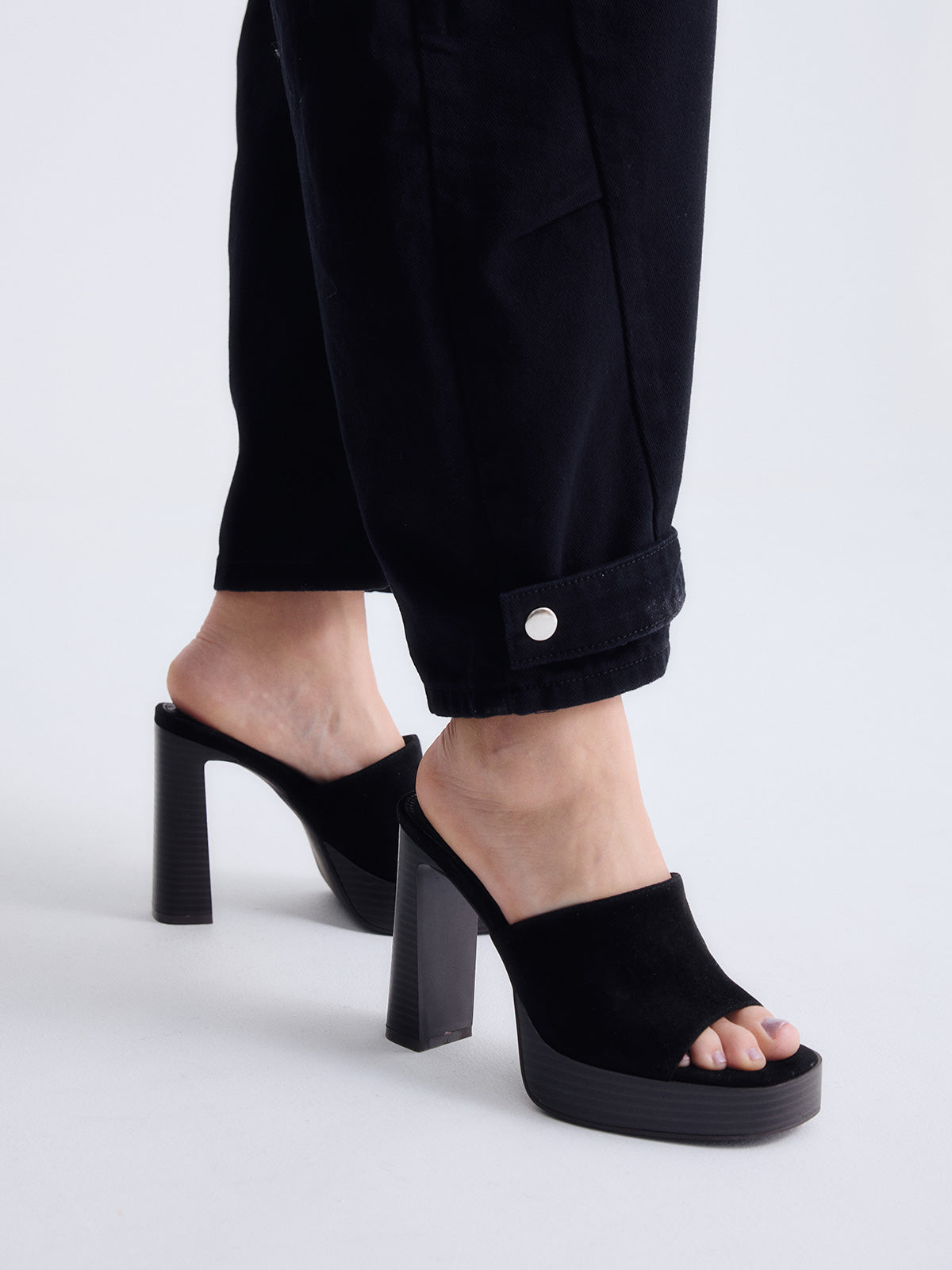 PATRICIA-337 FABRIC BLACK