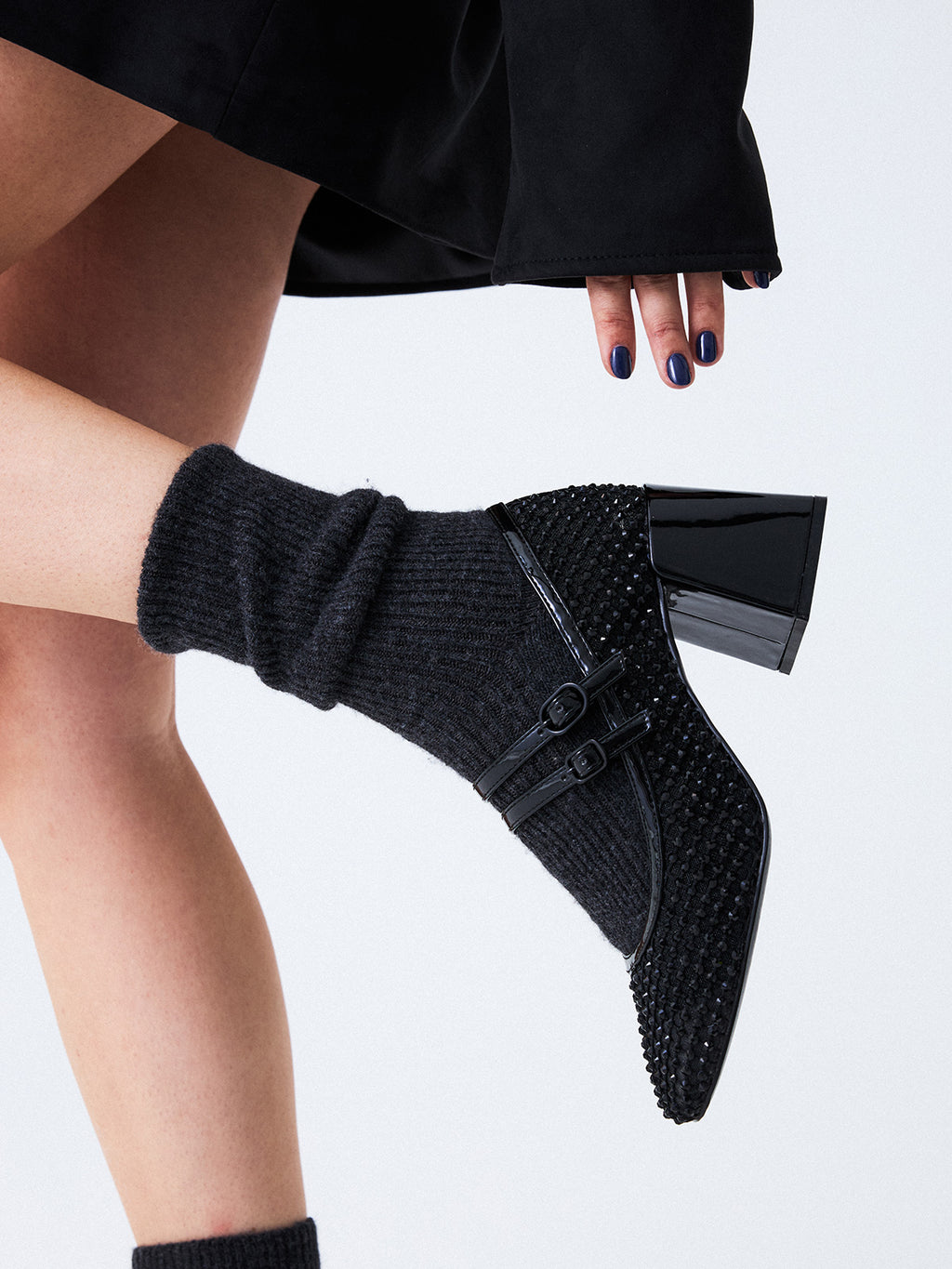 REMINI-600 STRASS BLACK