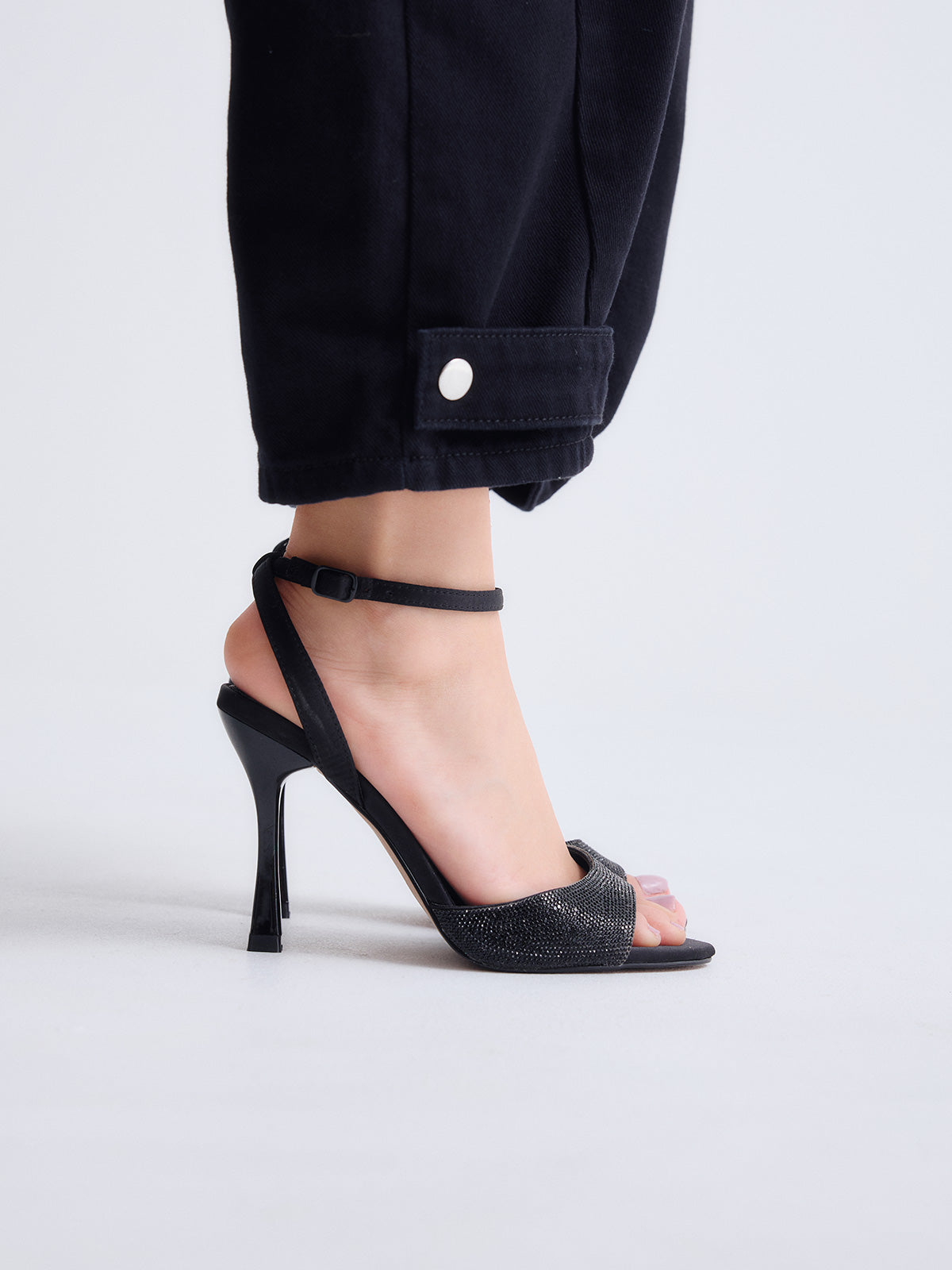 SILVER-636 STRASS BLACK