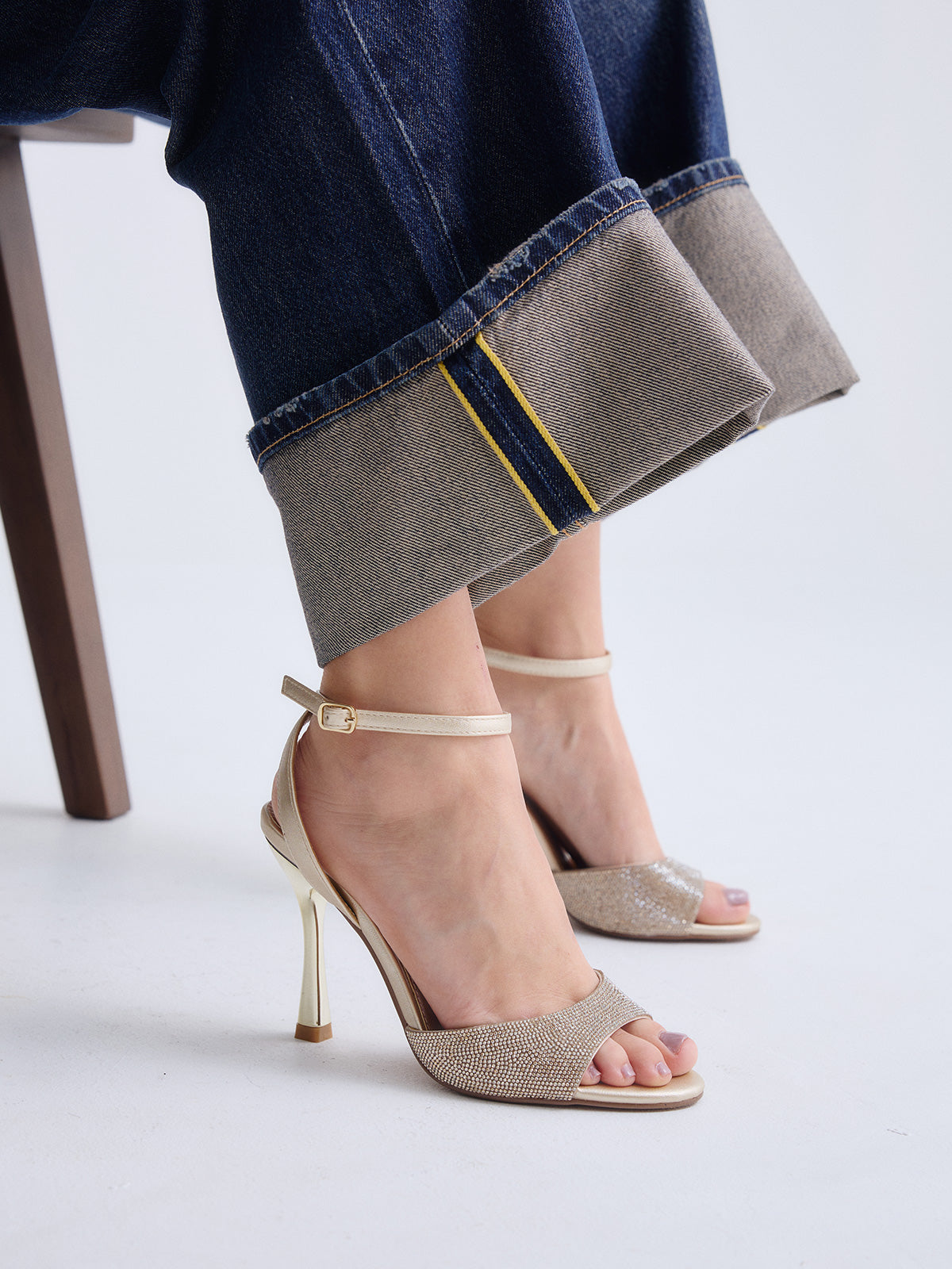 SILVER-636 STRASS GOLD