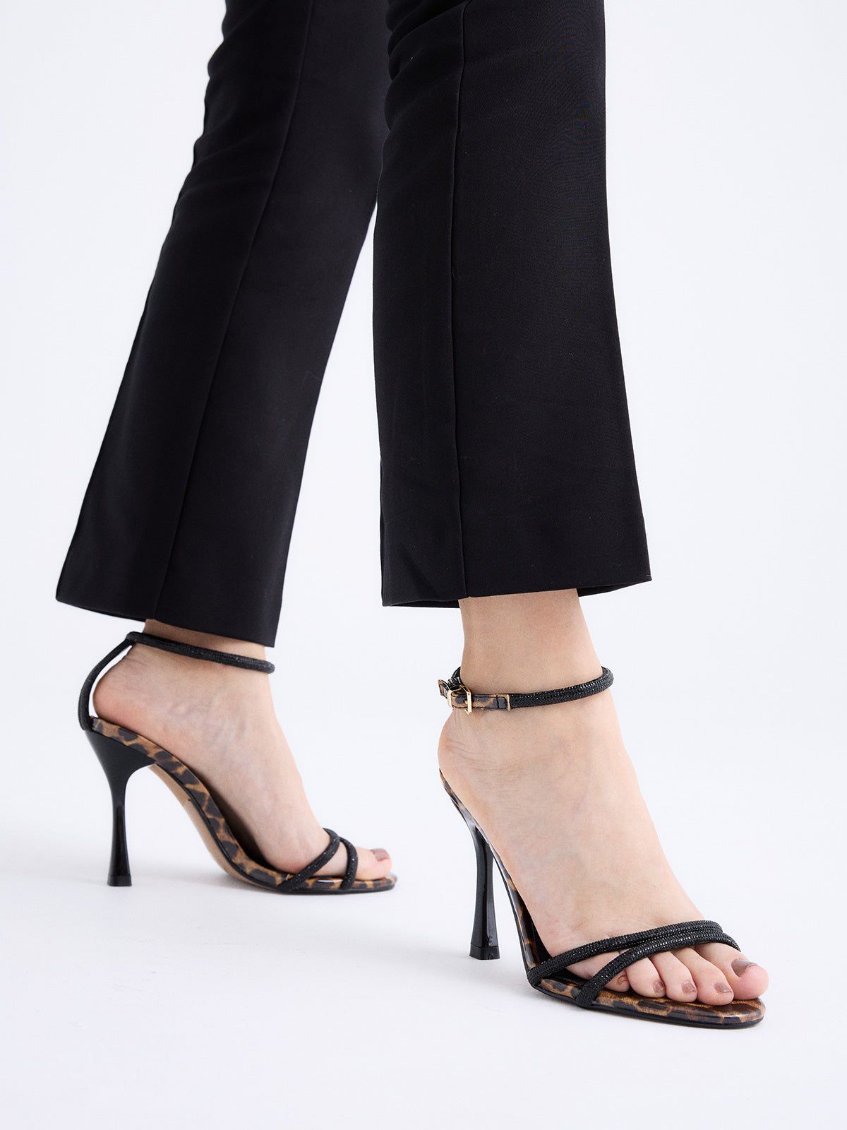 SILVER-639 STRASS LEOPAR BLK