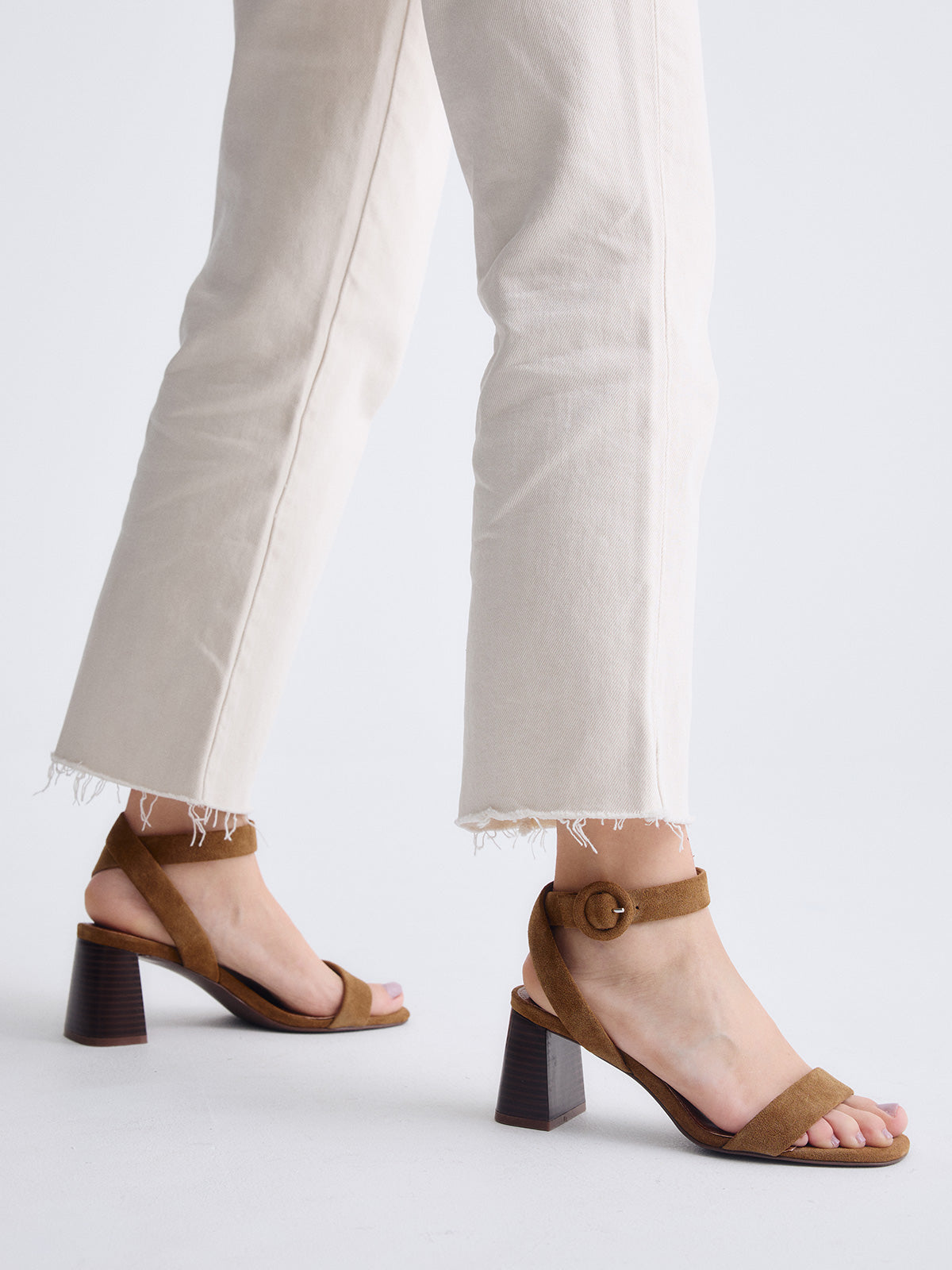 VENETO-567 SUEDE TAN