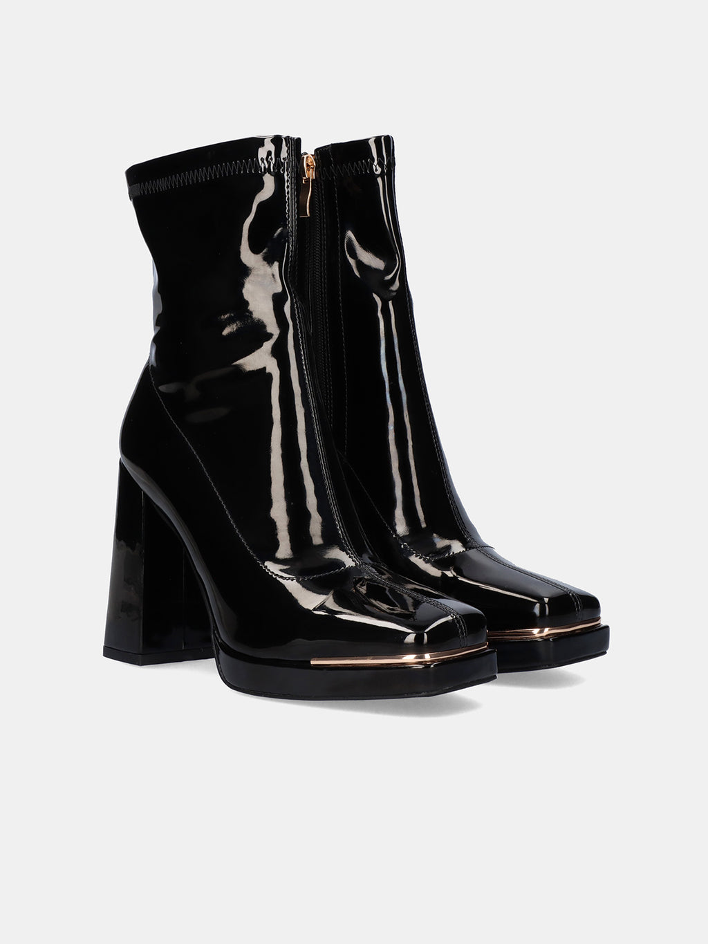 W1570-K59 PATENT BLACK