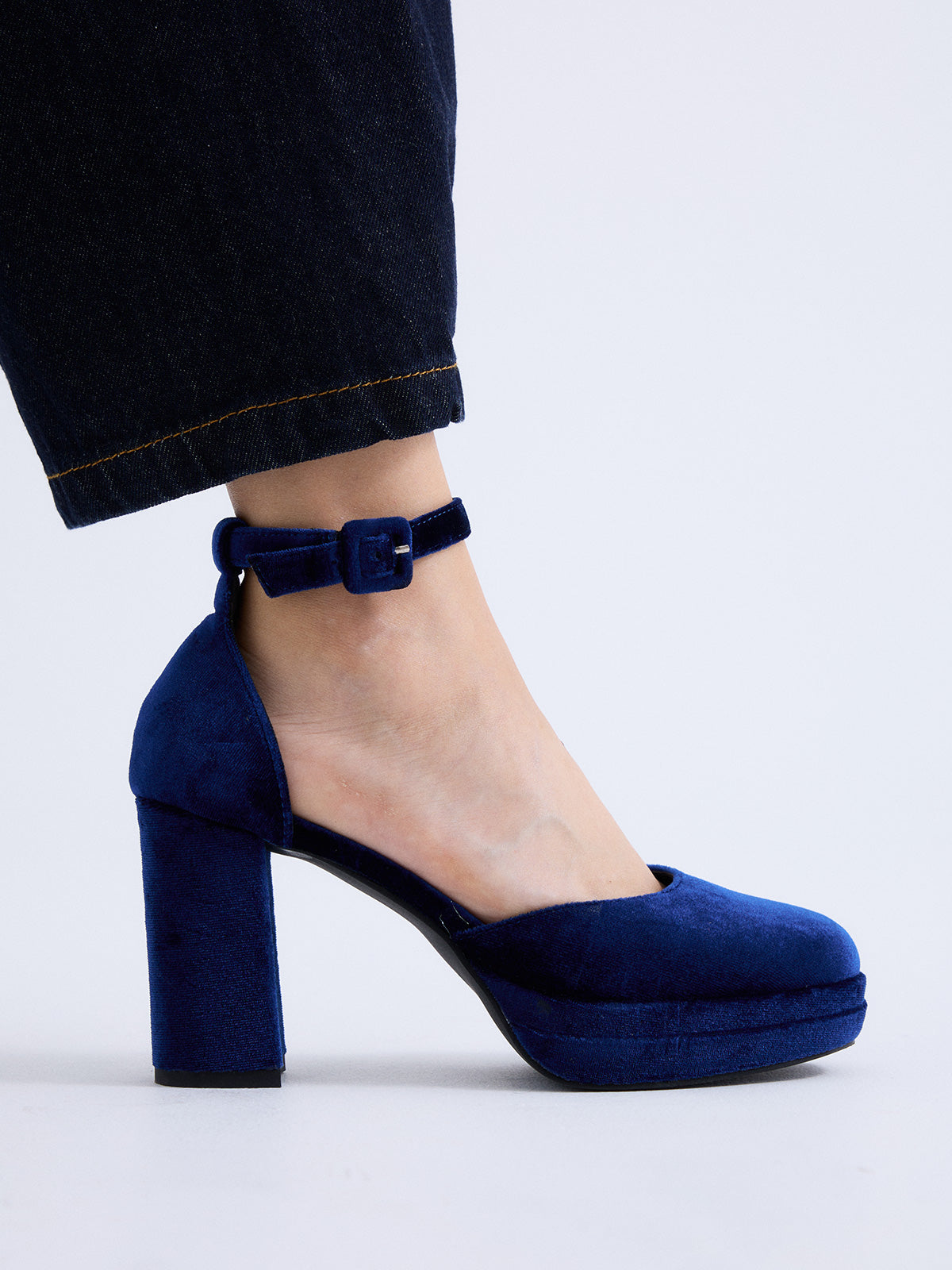 W2993-R5523 VELVET BLUE