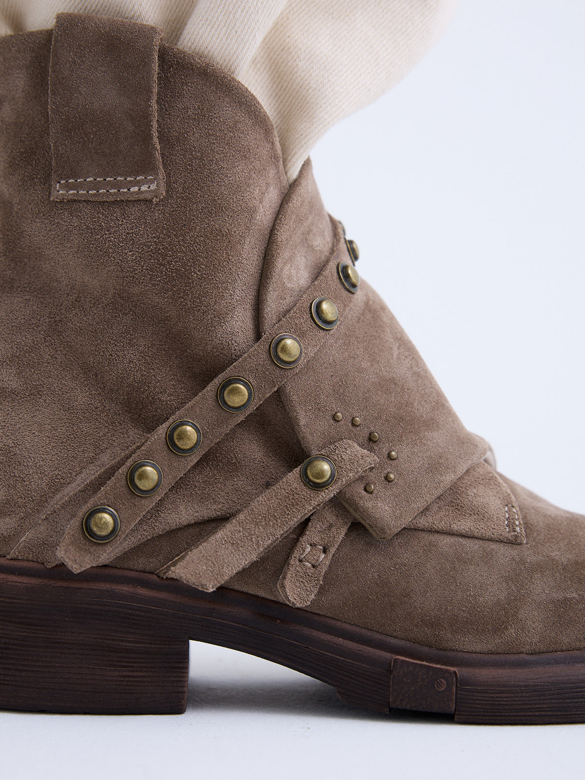 ZQ1700-02R SUEDE KHAKI