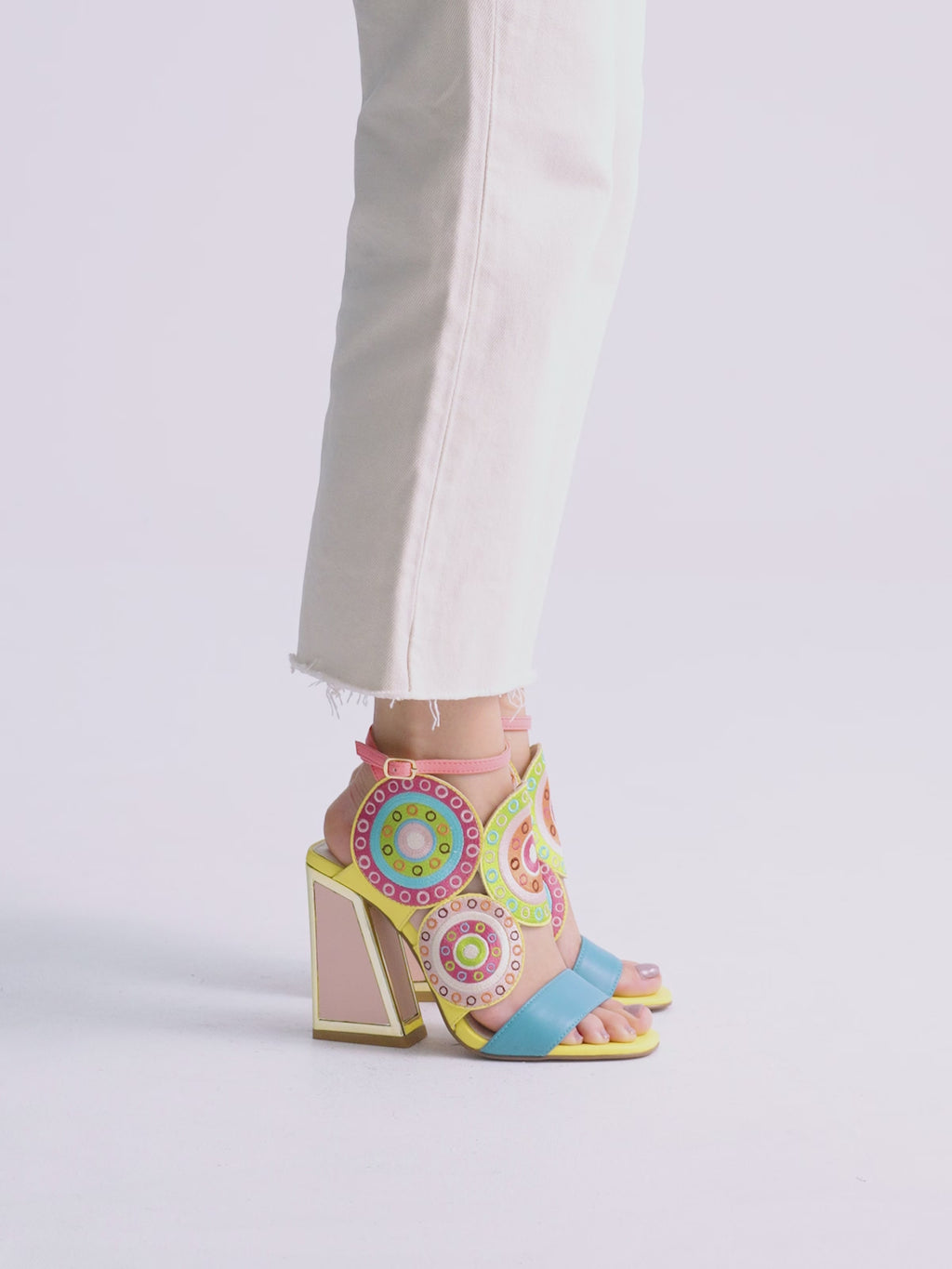 DOMINIC-580 PU YELLOW AQA