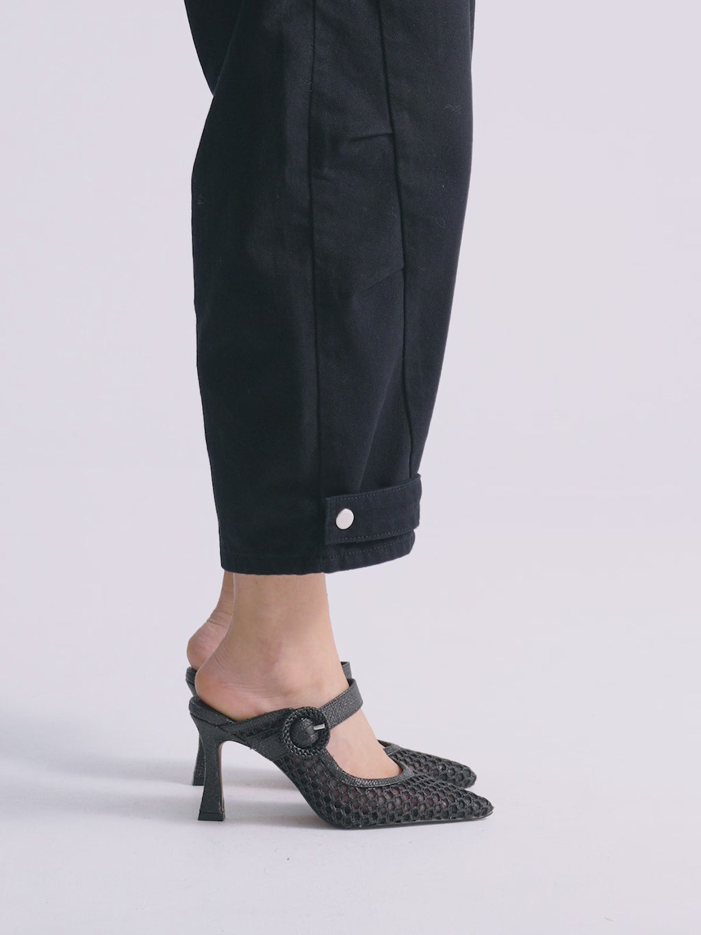 LAMINA-290 KNIT BLACK