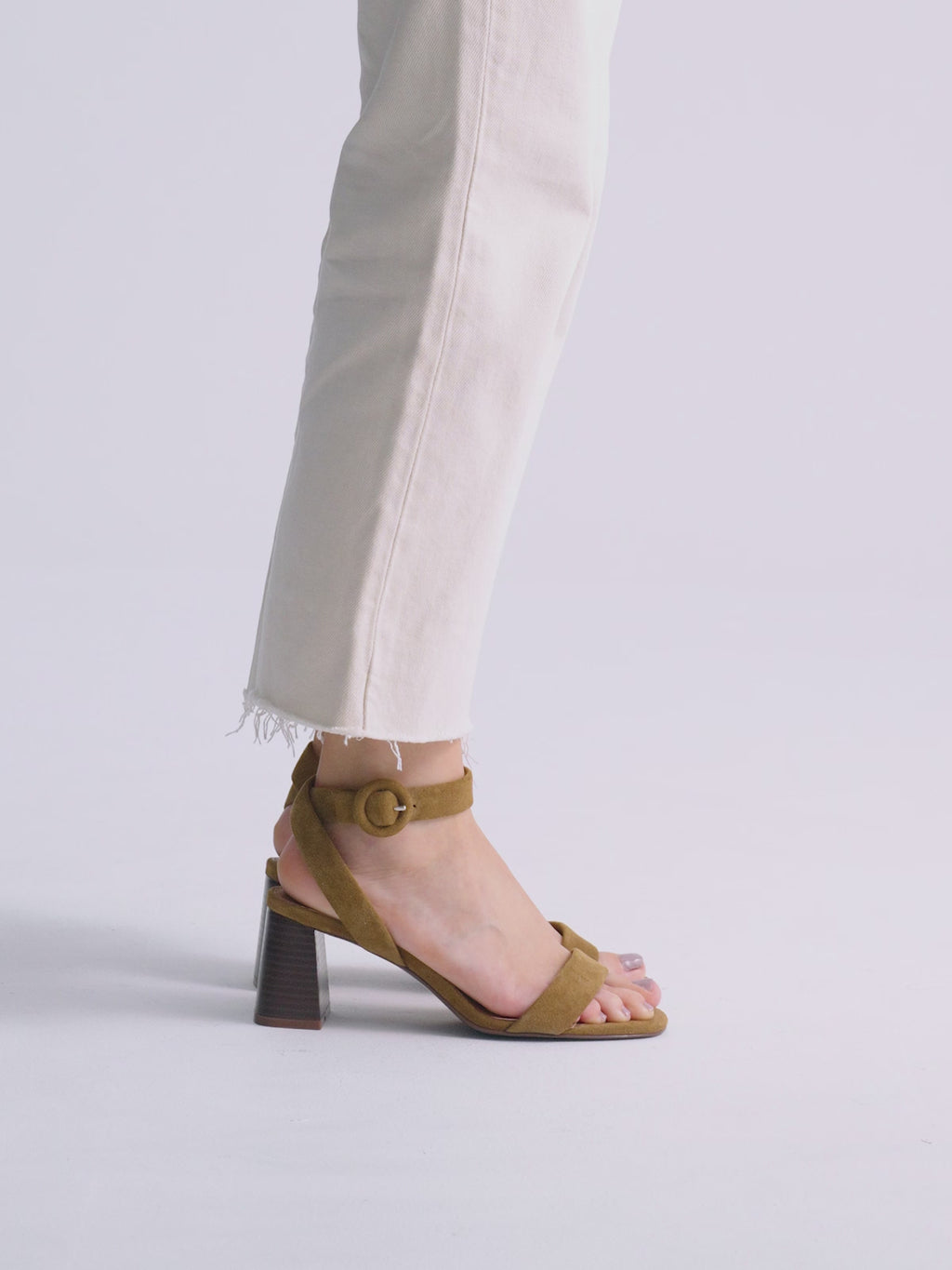VENETO-567 SUEDE TAN
