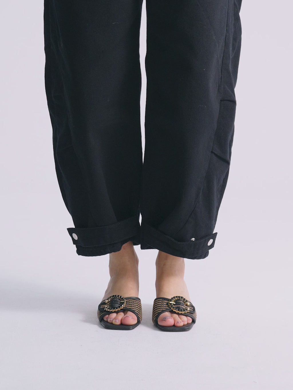 KATY-410 RAFFIA BLK-BEIGE