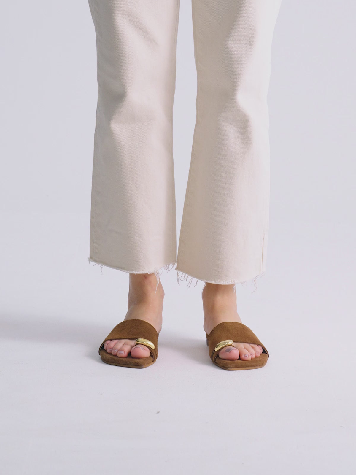 415 SUMMER SUEDE TAN